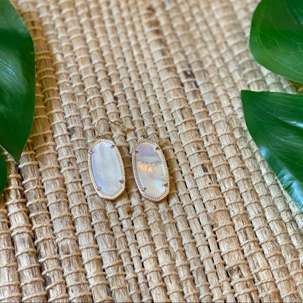 Gold Elle earrings